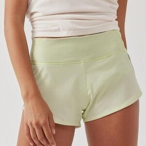 Outdoor Voices Hudson short